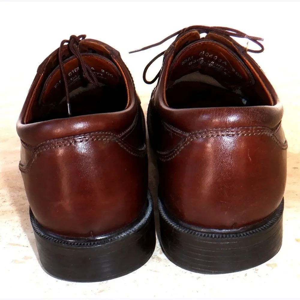 Bass flex dark brown leather dress shoes